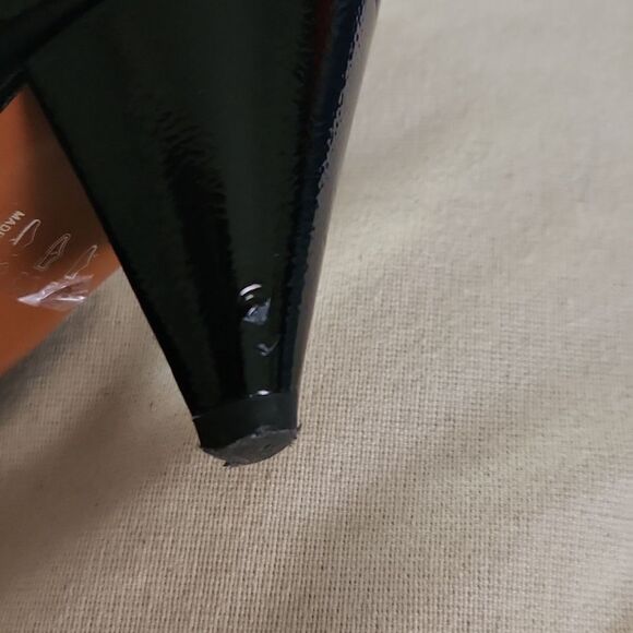 Aquatalia Anya Naplak Patent Leather Booties Size 8.5 - Picture 6 of 6